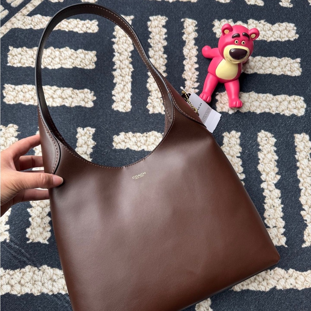 Coach Brooklyn 28 Shoulder Bag-Maple